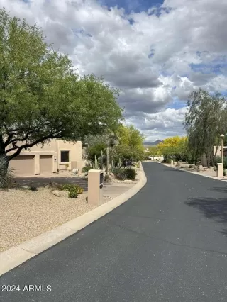 Photo #1: 6699348 Listing