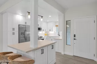 Photo #1: 6699607 Listing