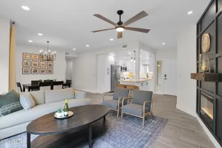 Photo #2: 6699607 Listing