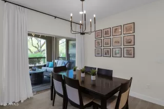 Photo #5: 6699607 Listing