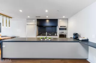 Photo #5: 6699614 Listing 