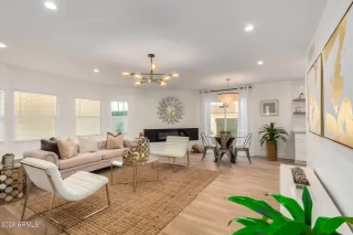 Photo #2: 6699698 Listing 