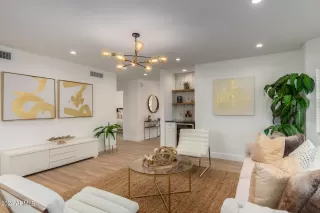 Photo #5: 6699698 Listing 