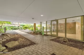 Photo #3: 6699866 Listing 