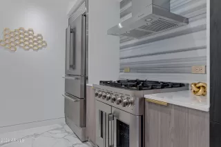 Photo #1: 6700295 Listing 