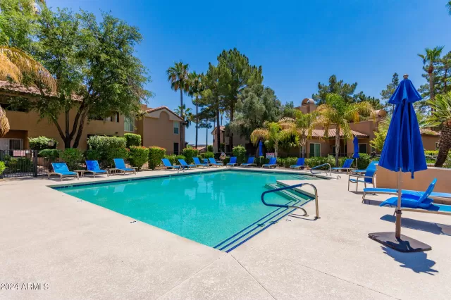 MLS: 6700474 Condo For Sale