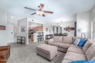 Photo #2: 6700493 Listing 