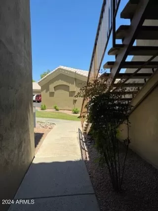 Photo #2: 6700590 Listing 