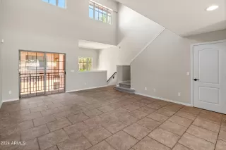 Photo #3: 6700621 Listing