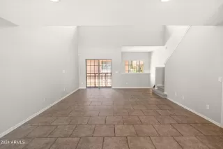 Photo #4: 6700621 Listing