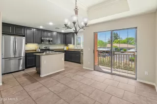 Photo #6: 6700621 Listing