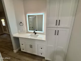 Photo #3: 6700776 Listing 