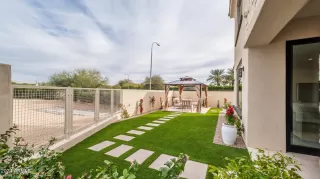 Photo #5: 6700804 Listing