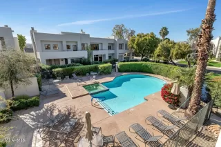 Photo #5: 6701074 Listing 