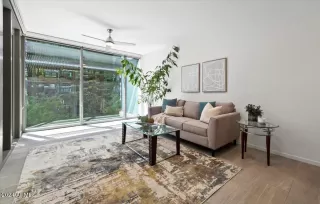 Photo #3: 6701124 Listing