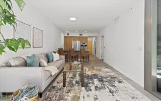 Photo #4: 6701124 Listing