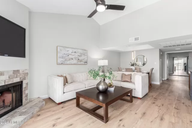 MLS: 6701132 Condo For Sale