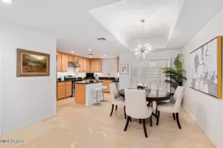 Photo #3: 6701170 Listing 