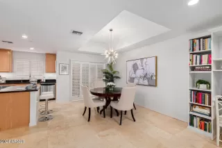 Photo #5: 6701170 Listing 