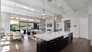 Photo #3: 6701486 Listing 