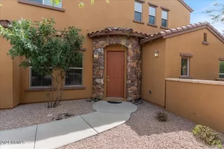 Photo #1: 6702056 Listing