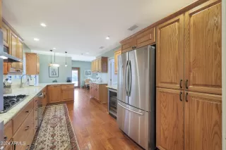 Photo #4: 6702273 Listing 