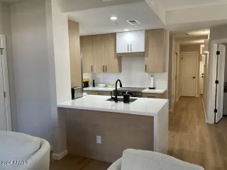 Photo #1: 6702427 Listing