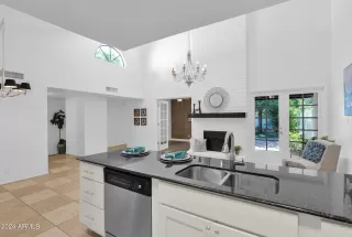 Photo #1: 6702431 Listing