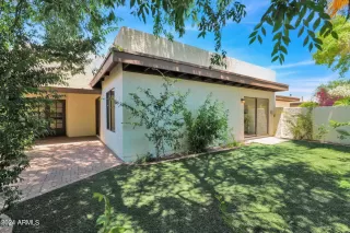 Photo #4: 6702431 Listing