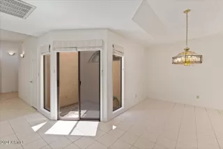Photo #3: 6702656 Listing