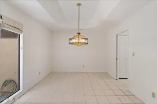 Photo #4: 6702656 Listing