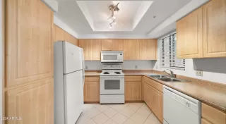 Photo #4: 6703116 Listing