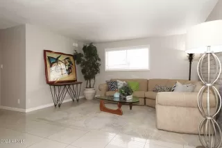 Photo #1: 6703398 Listing