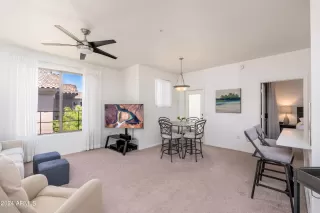 Photo #2: 6703728 Listing 