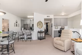 Photo #5: 6703728 Listing 