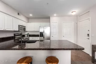 Photo #2: 6703775 Listing