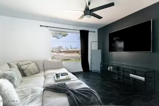 Photo #4: 6703806 Listing