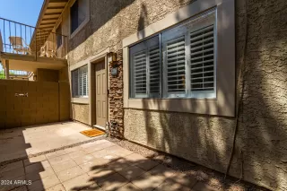 Photo #2: 6703888 Listing