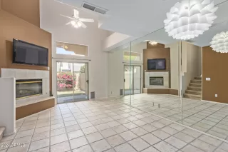 Photo #4: 6704268 Listing