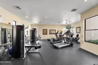 Photo #2: 6704659 Listing 