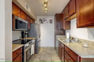 Photo #6: 6705064 Listing