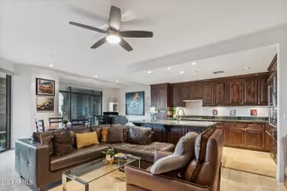 Photo #3: 6705135 Listing 