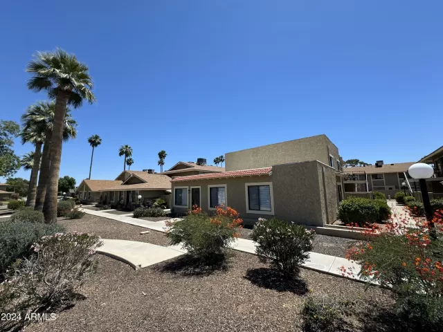 MLS: 6705162 Condo For Sale