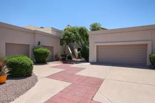 Photo #1: 6705176 Listing