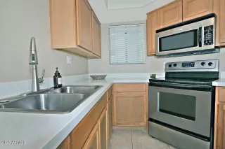 Photo #5: 6705226 Listing 