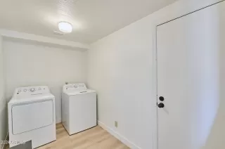 Photo #5: 6705616 Listing