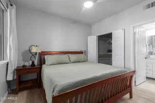 Photo #4: 6705858 Listing