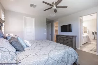 Photo #5: 6706096 Listing