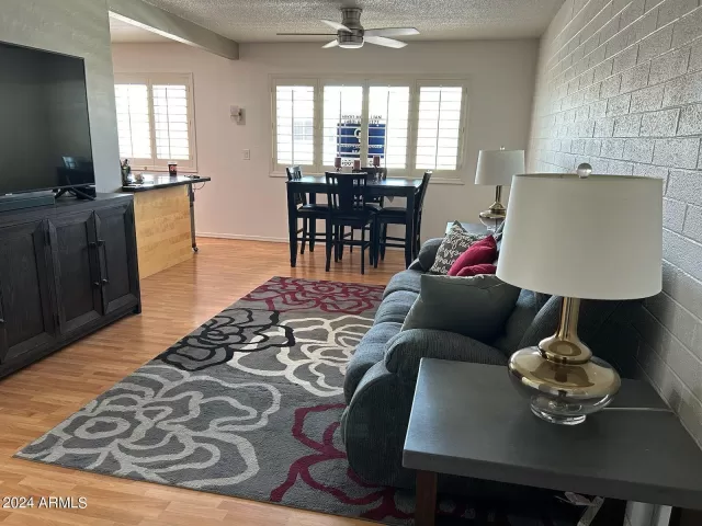 MLS: 6706289 Condo For Sale