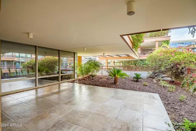 MLS: 6706306 Condo For Sale